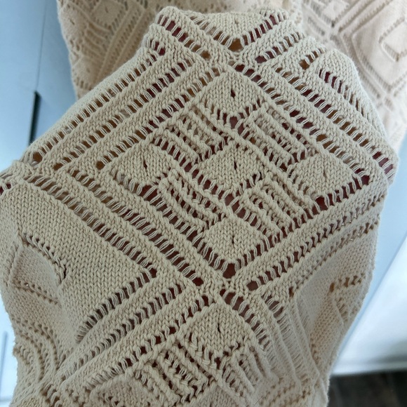 Free People Beach Set (small) - Picture 9 of 9